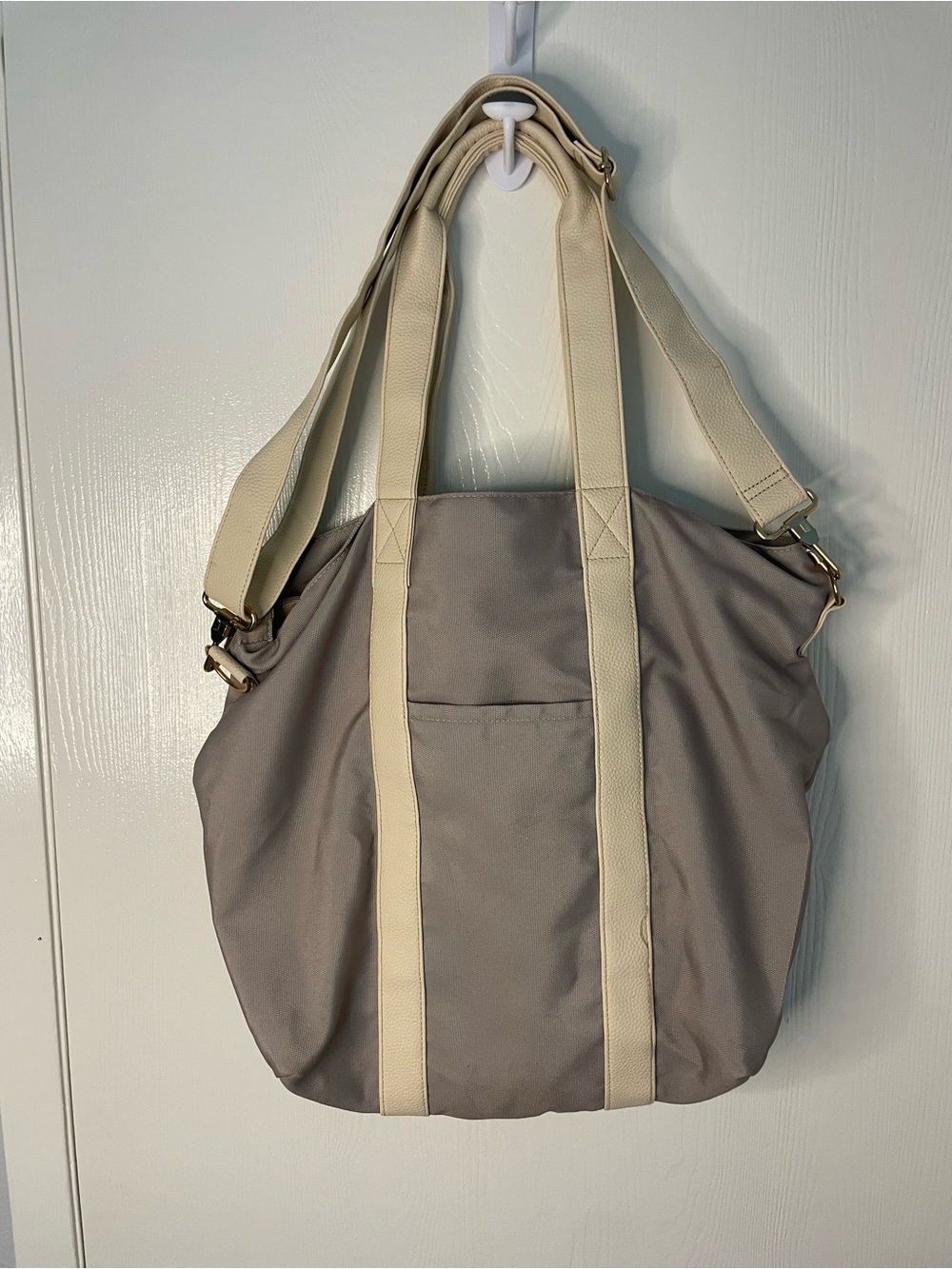 Kindred Bravely Gray Hospital & Diaper Tote Bag - Picture 4 of 11